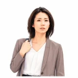 松下奈緒の実家は兵庫県川西市の2億円豪邸！父親・松下隆史の年収と家族